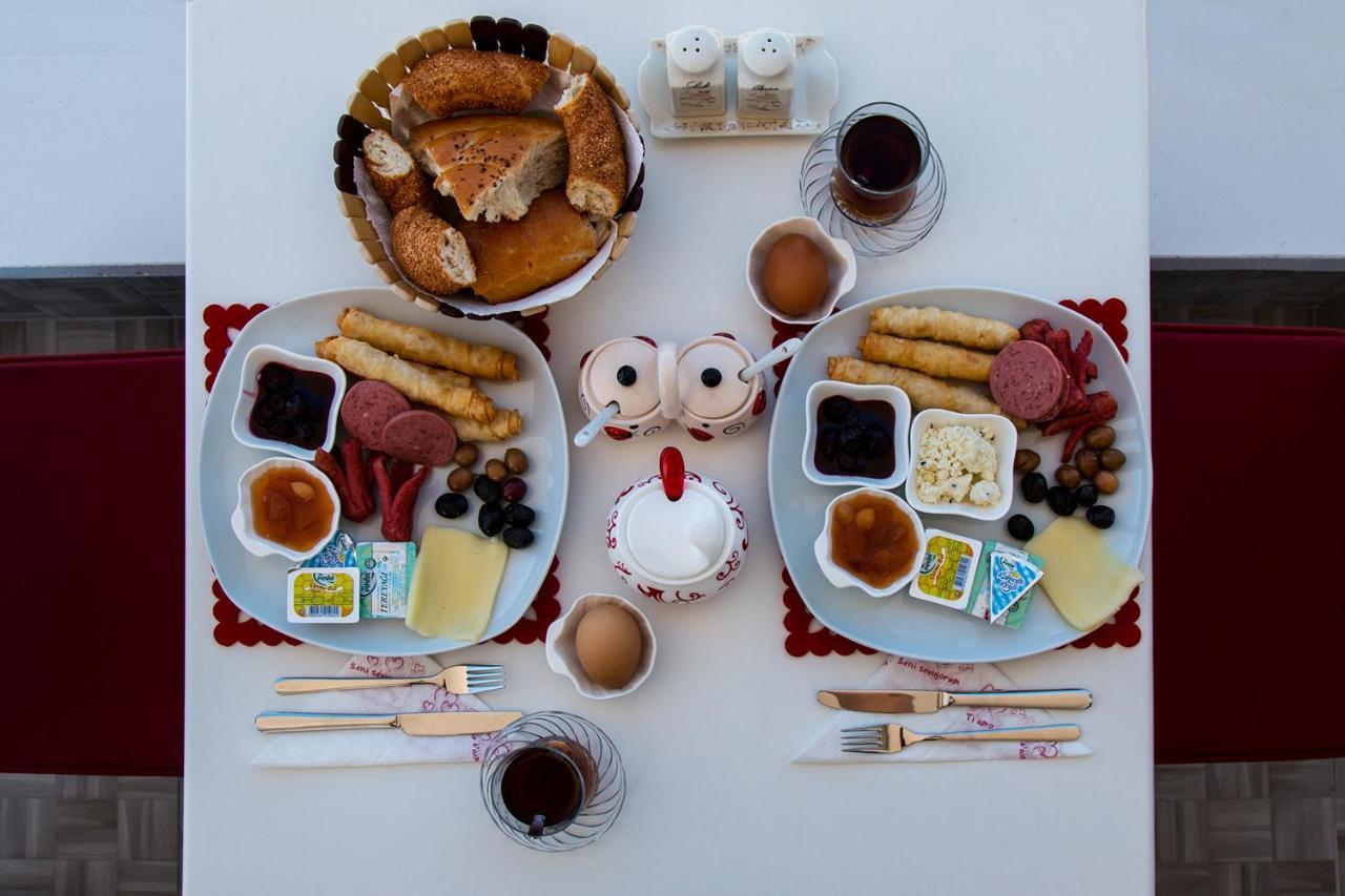 คัปปาโดเจีย ซิมโบล โฮเต็ล Bed & Breakfast อุตชิซาร์ ภายนอก รูปภาพ